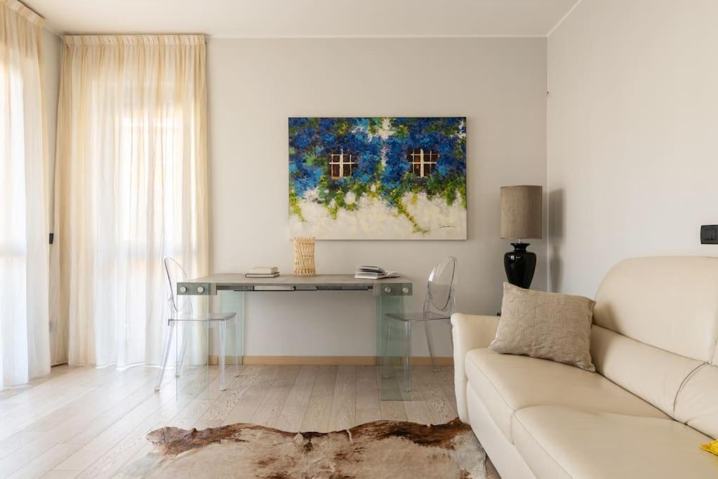Bezzi Flexyrent A.C. Wifi Apartment Milan Exterior photo